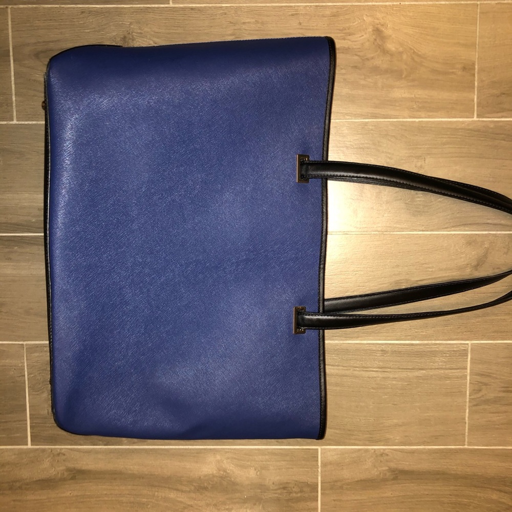 FLASH SALE🎉🎉❣️Lo and Sons Seville Tote❣️❣️